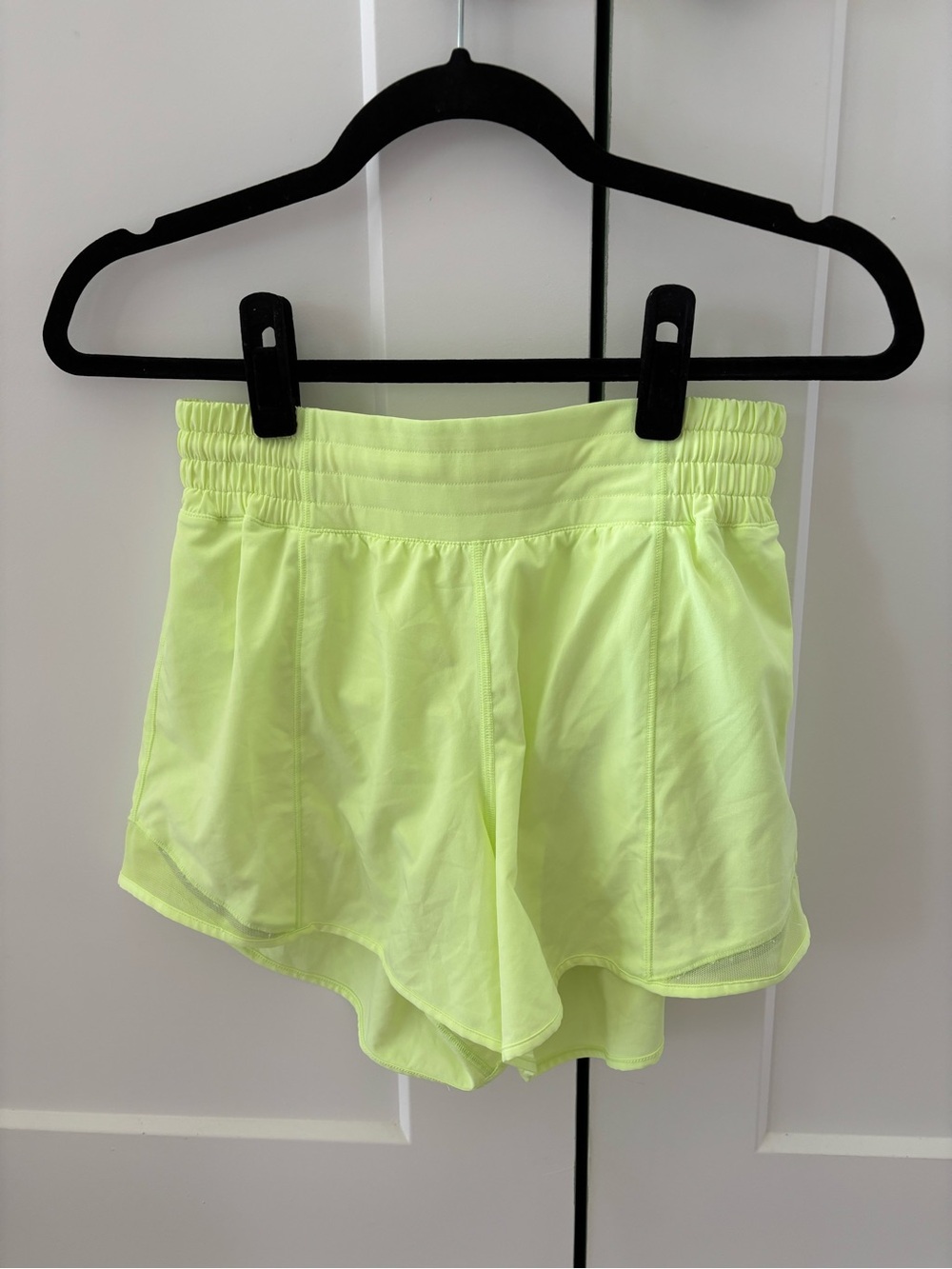 Lululemon Hotty Hot Shorts in Vibrant Yellow
